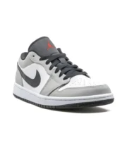 Air Jordan 1 Low "Light Smoke Grey"