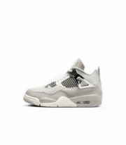 Air Jordan 4 Frozen Moments